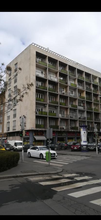 Appartement Jackquaters à Budapest Extérieur photo